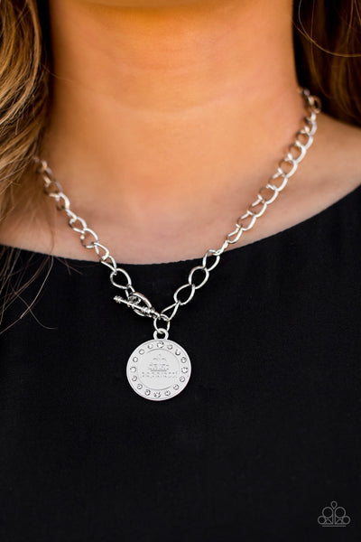 Consultant Necklace And Bracelet Set__White