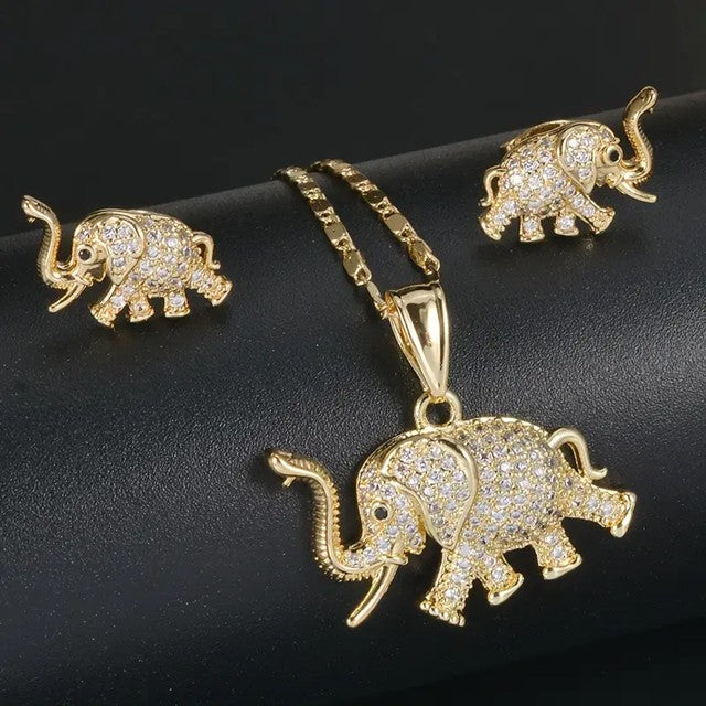 Unforgettable In Every Way Necklace__Gold
