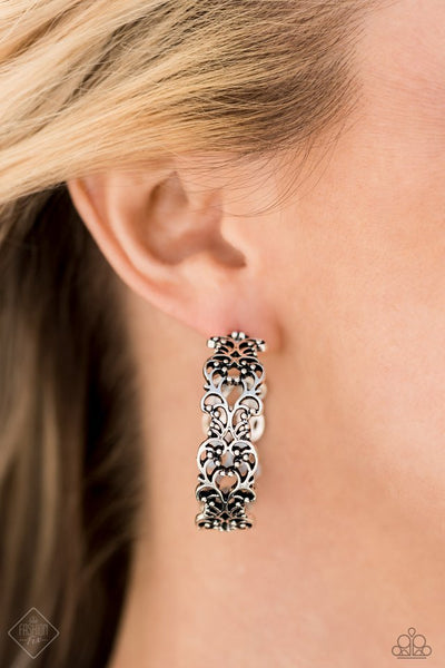 Glimpses of Malibu Complete Trend 1220__Red