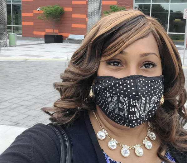 GLOW-Getter Glamour Necklace__Gold