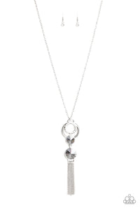 Very-Fort-You-Nate Necklace__Silver