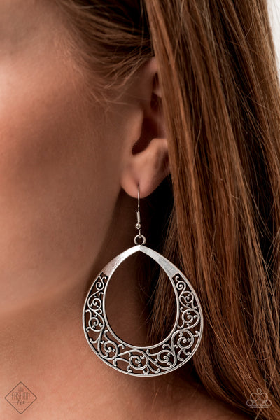 Vineyard Venture Earrings__Silver