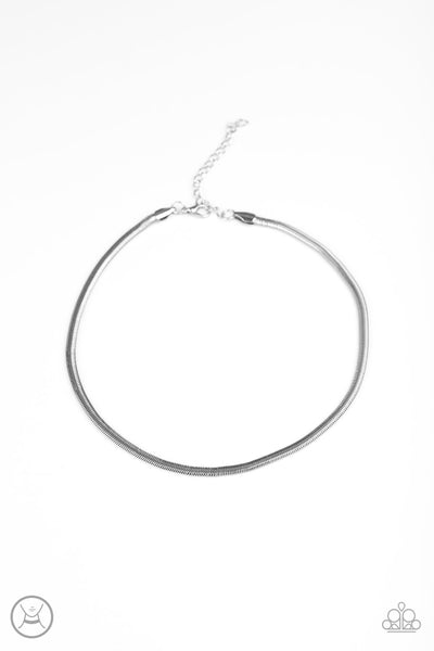 Flat Out Fierce Necklace__Silver Choker