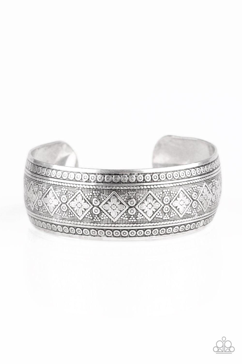 Gorgeously Gypsy Bracelet__Silver