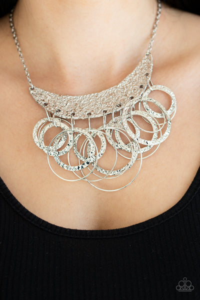 Metro Eclipse Necklace__Silver