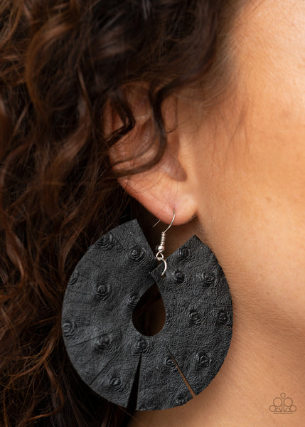 Palm Island Earrings__Black