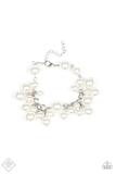 Girls In Pearls Bracelet__White