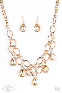 Show-Stopping Shimmer Necklace__Gold