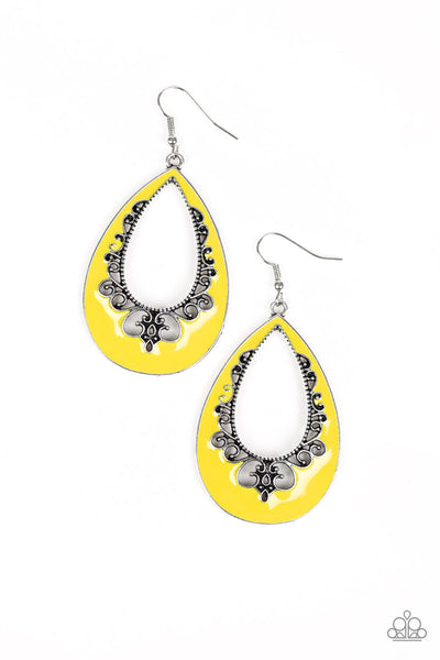 Compliments To The Chic Earrings__Yellow