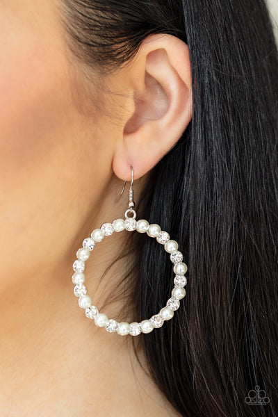 Pearl Palace Earrings__White