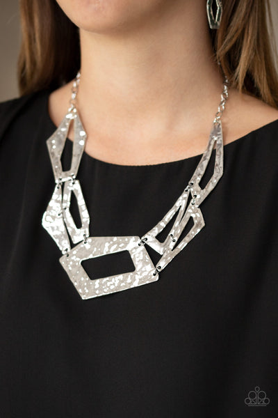 Break The Mold Necklace__Silver