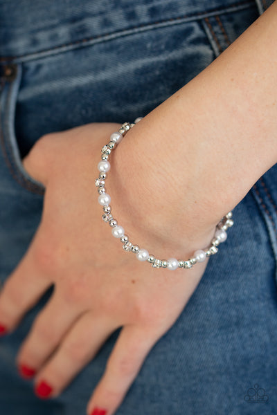 Decadently Dainty Bracelet__White