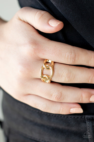 Well Connected Ring__Gold