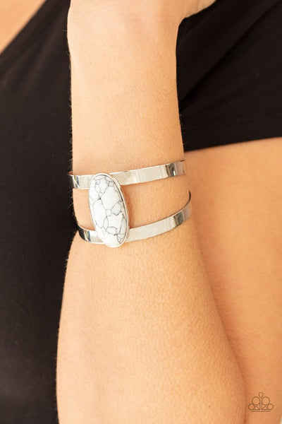 Quarry Queen Bracelet__White