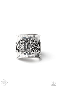 Me, Myself, and IVY Ring__Silver