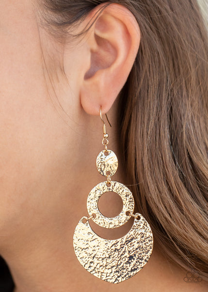 Shimmer Suite Earrings__Gold