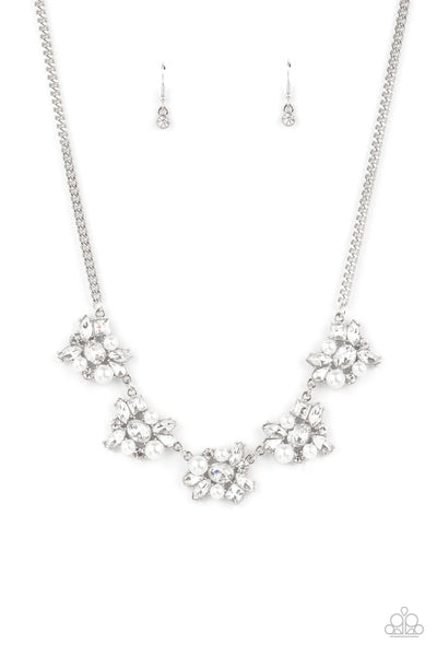 HEIRESS of Them All Necklace__White