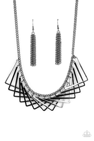 Metro Mirage Necklace__Black