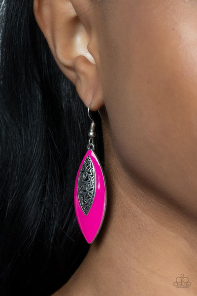 Venetian Vanity Earrings__Pink