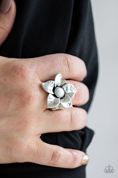 Ask For Flowers Ring__White
