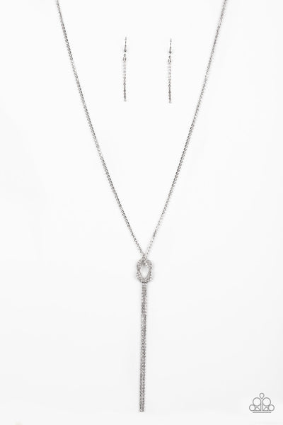 Knockout Knot Necklace__White