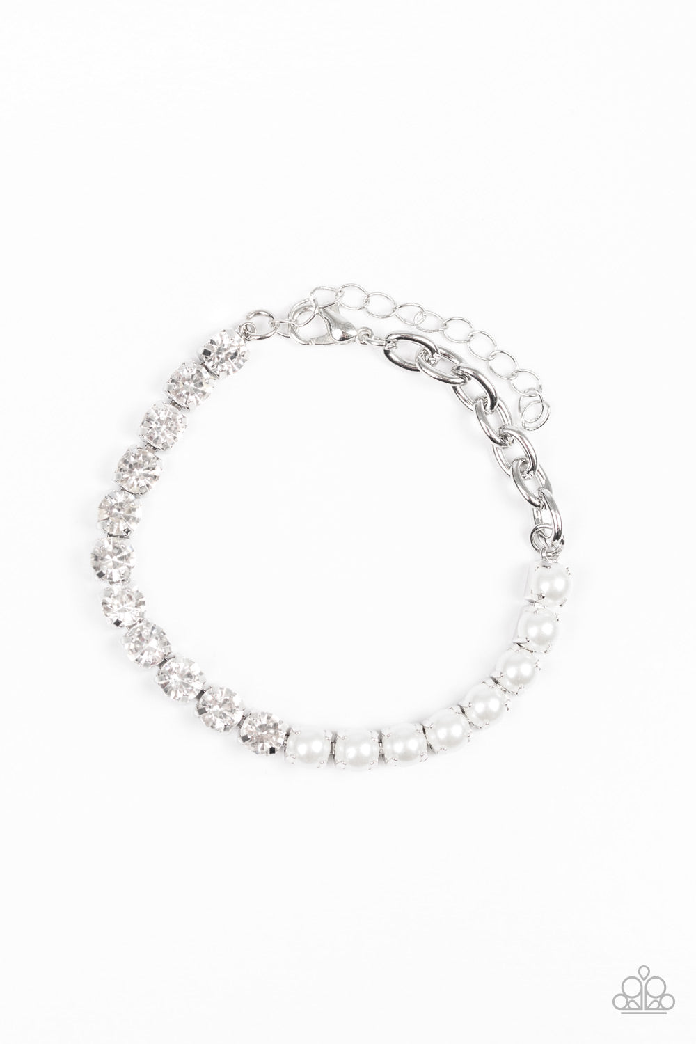Out Like A SOCIALITE Bracelet__White
