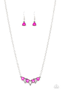 Pyramid Prowl Necklace__Pink
