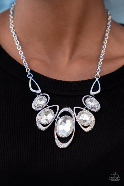 Hypnotic Twinkle Necklace__White
