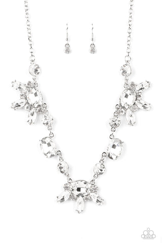GLOW-trotting Twinkle Necklace__White