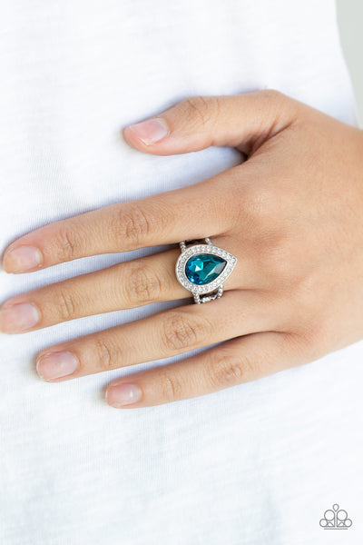 Hollywood Heirloom Ring__Blue