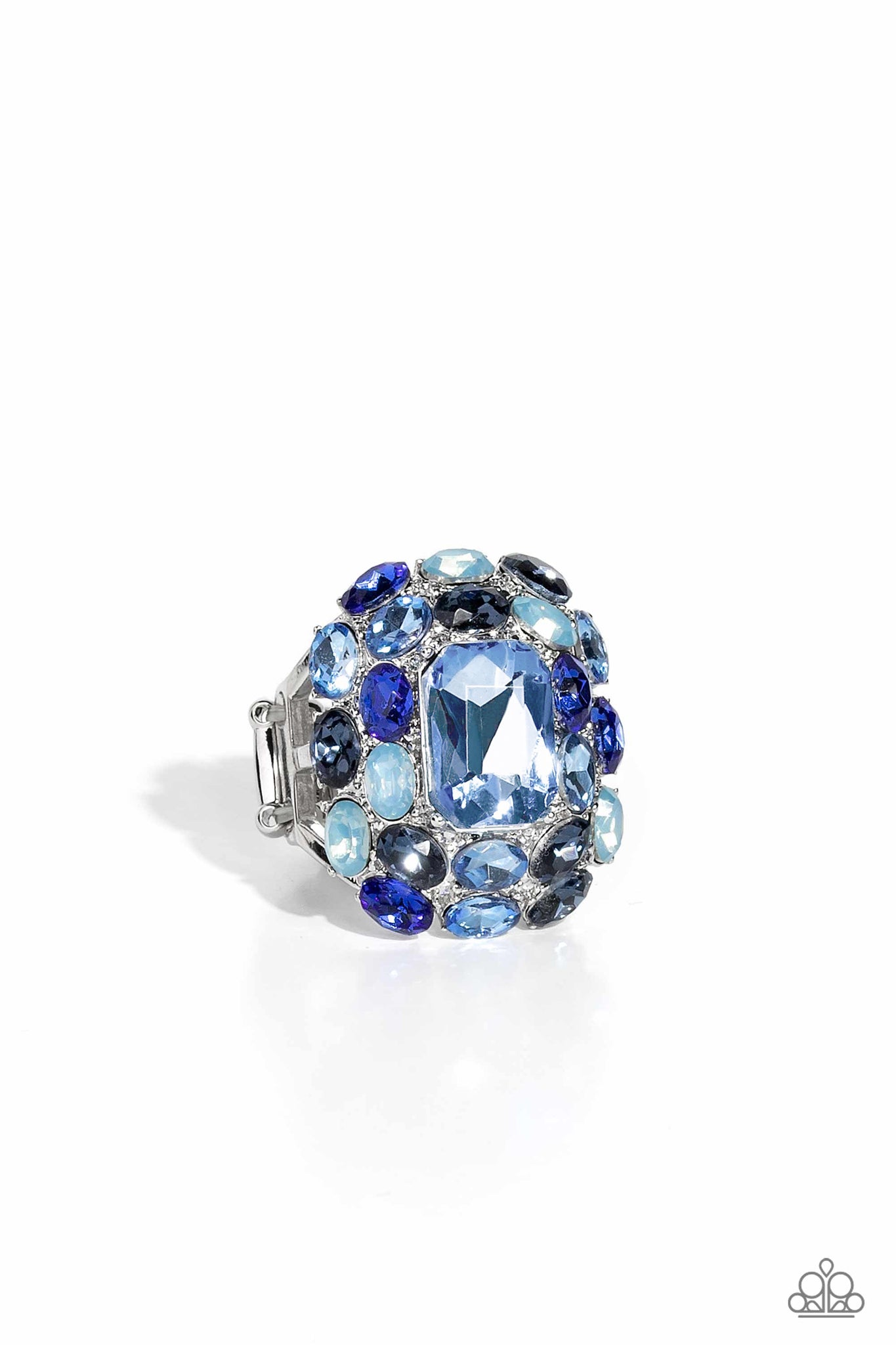 Perfectly Park Avenue Ring__Blue