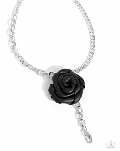 ROSE and Cons Necklace__Black