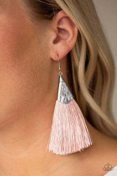 In Full Plume Earrings__Pink