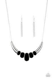 A BULL House Necklace__Black