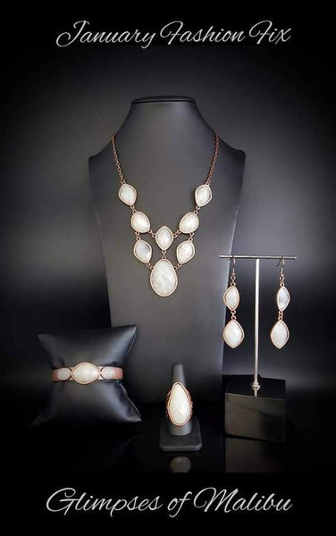 Glimpses of Malibu__Complete Trend Blend 0121__White