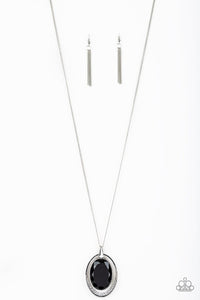 Metro Must Have Necklace__Black